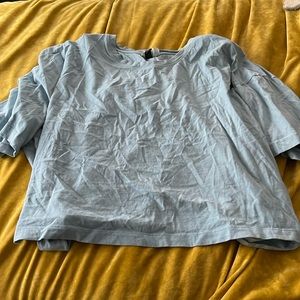 EUC- Open tie back crop top!